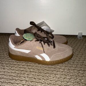 Reebok Men's Tan and White Sneakers